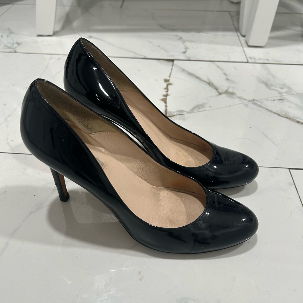 LK Bennett London Court shoes